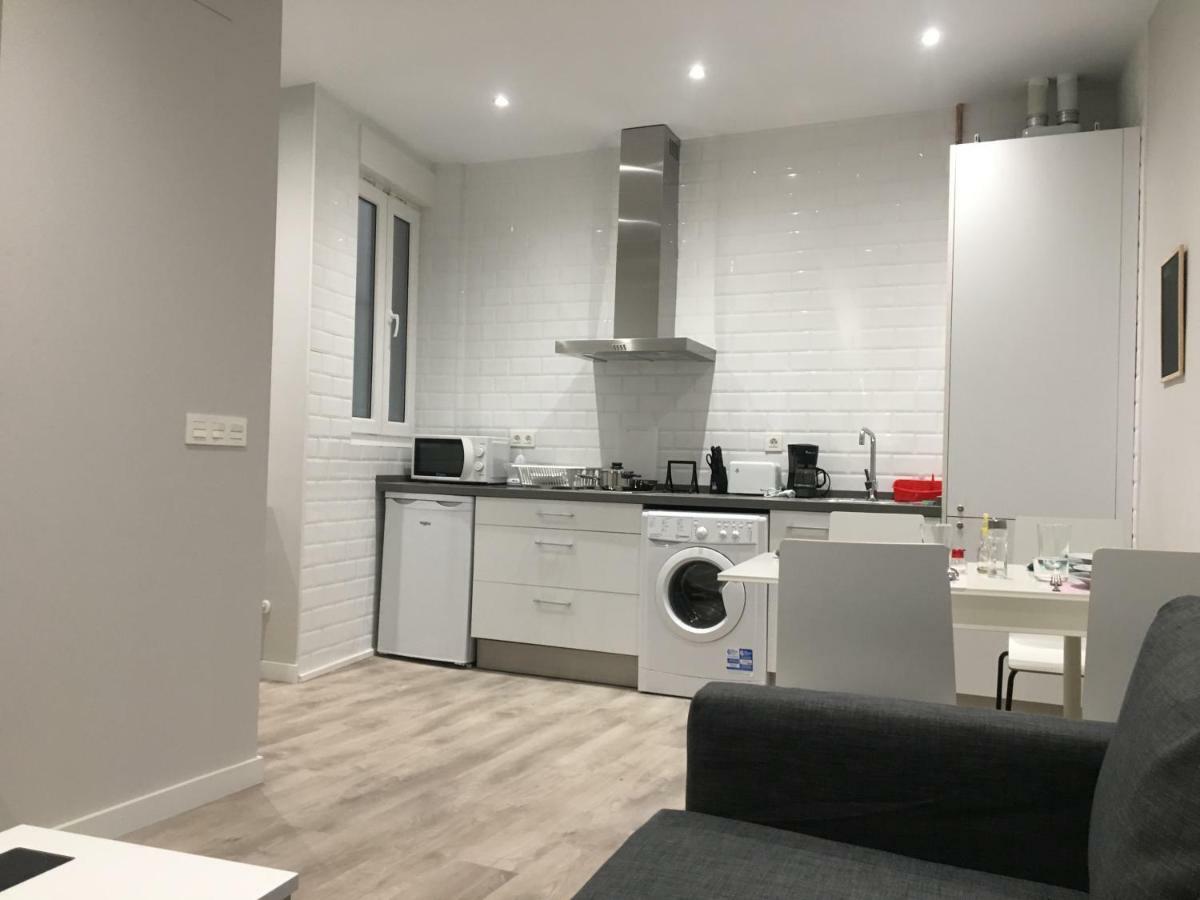 Apartamentos Gyc Viviendas Deluxe เลออน ภายนอก รูปภาพ