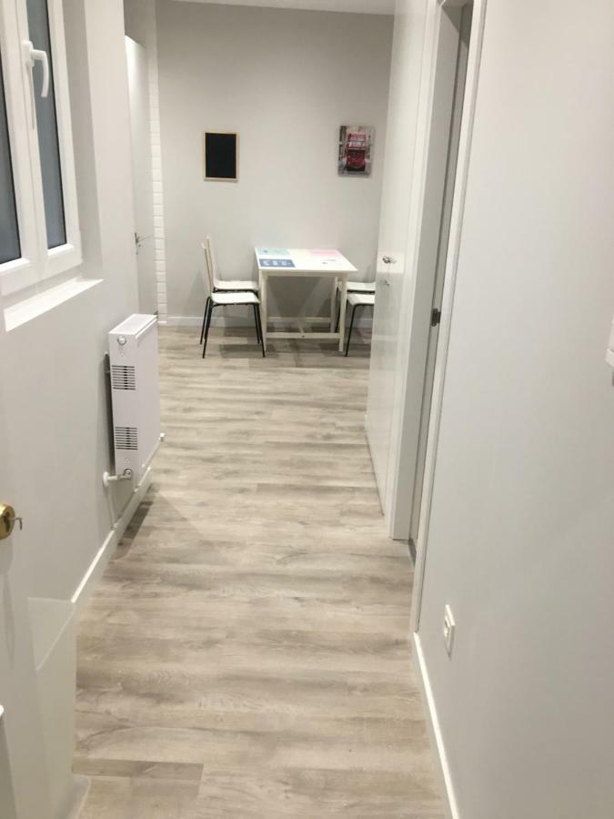 Apartamentos Gyc Viviendas Deluxe เลออน ภายนอก รูปภาพ